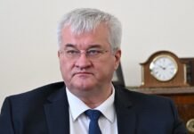 Сибига: Западные санкции должны «разрывать» экономику РФ