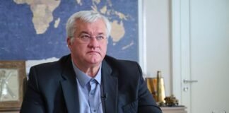Украина продолжит движение в ЕС. Венгрия сняла вето еще с 2 кластеров