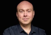 Бывший СТО Минцифры Савченко стал директором по цифровой трансформации в NovaPay