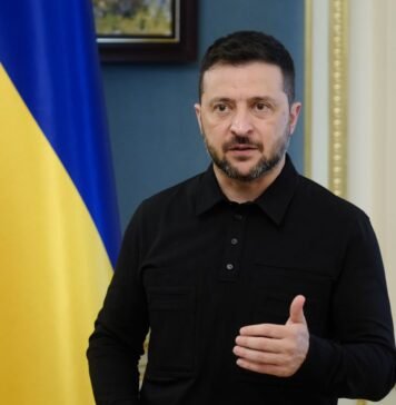 Зеленский: Кличко воспринимает разговоры об усилении Киева как попытку его заменить