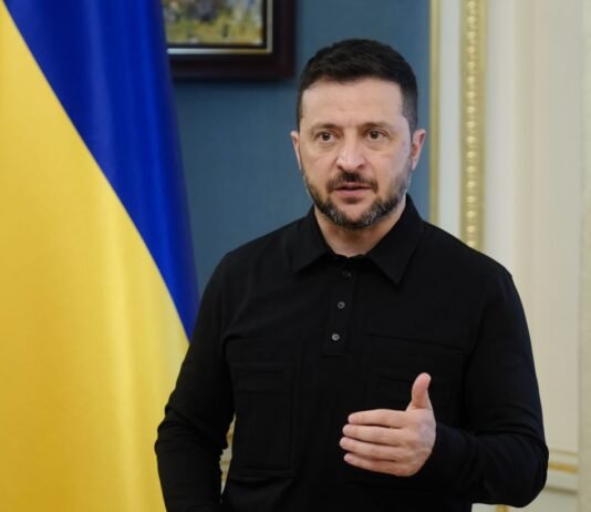 Зеленский: Кличко воспринимает разговоры об усилении Киева как попытку его заменить